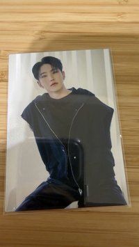 Follow 卡包卡共1張