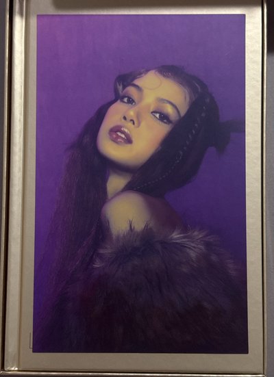Lisa 首張Solo 金版