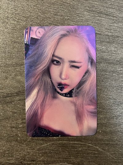 VIVIZ SinB 信飛 迷四 sw 線下2.0 簽售卡
