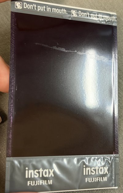 Rei 塔店拍立得（背面微暇殘膠