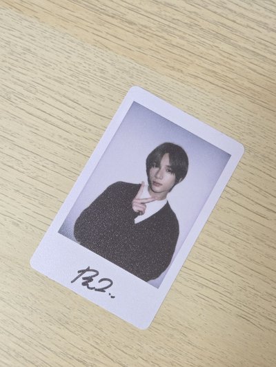 有年代感的拍立得圭（先不要滑走這張背面手寫字超好看）