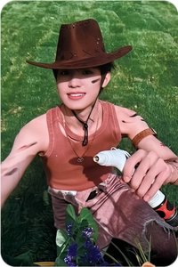 張澤禹18歲生日周邊《人類研究發現》 周邊卡 牛仔寶