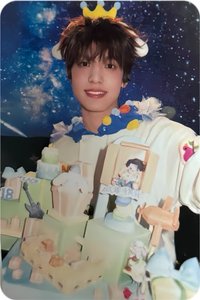 張澤禹18歲生日周邊《人類研究發現》 周邊卡 蛋糕寶