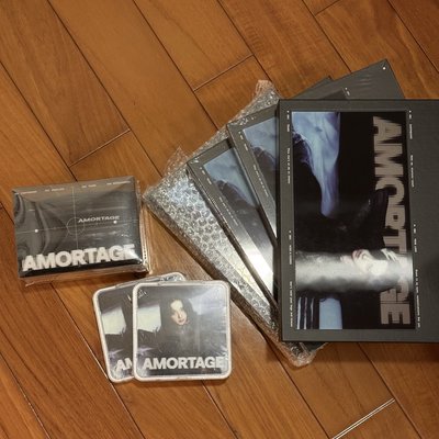 Jisoo AMORTAGE未拆專