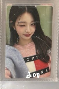tommy粉毛衣