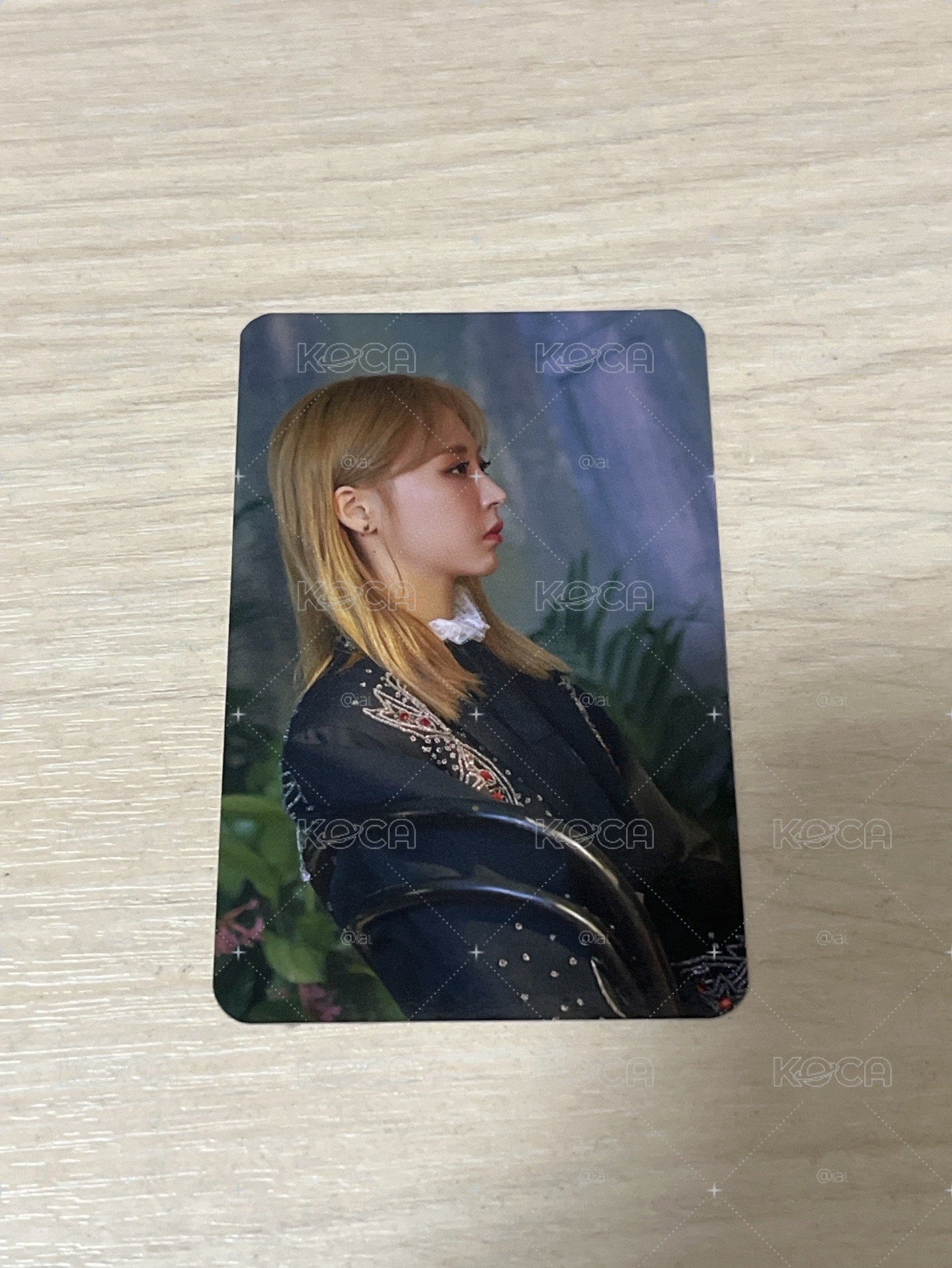 Mamamoo moonbyul 玟星小卡 red moon 紅月