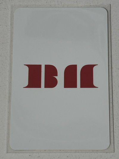 24 FM K4 台北簽售+24 玫瑰日YG幸運卡ver.c 貓抓 PHARITA