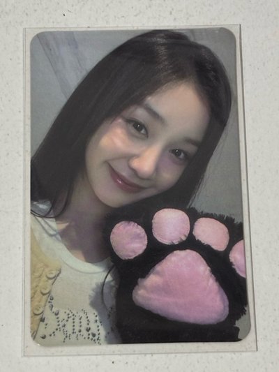 24 FM K4 台北簽售+24 玫瑰日YG幸運卡ver.c 貓抓 PHARITA