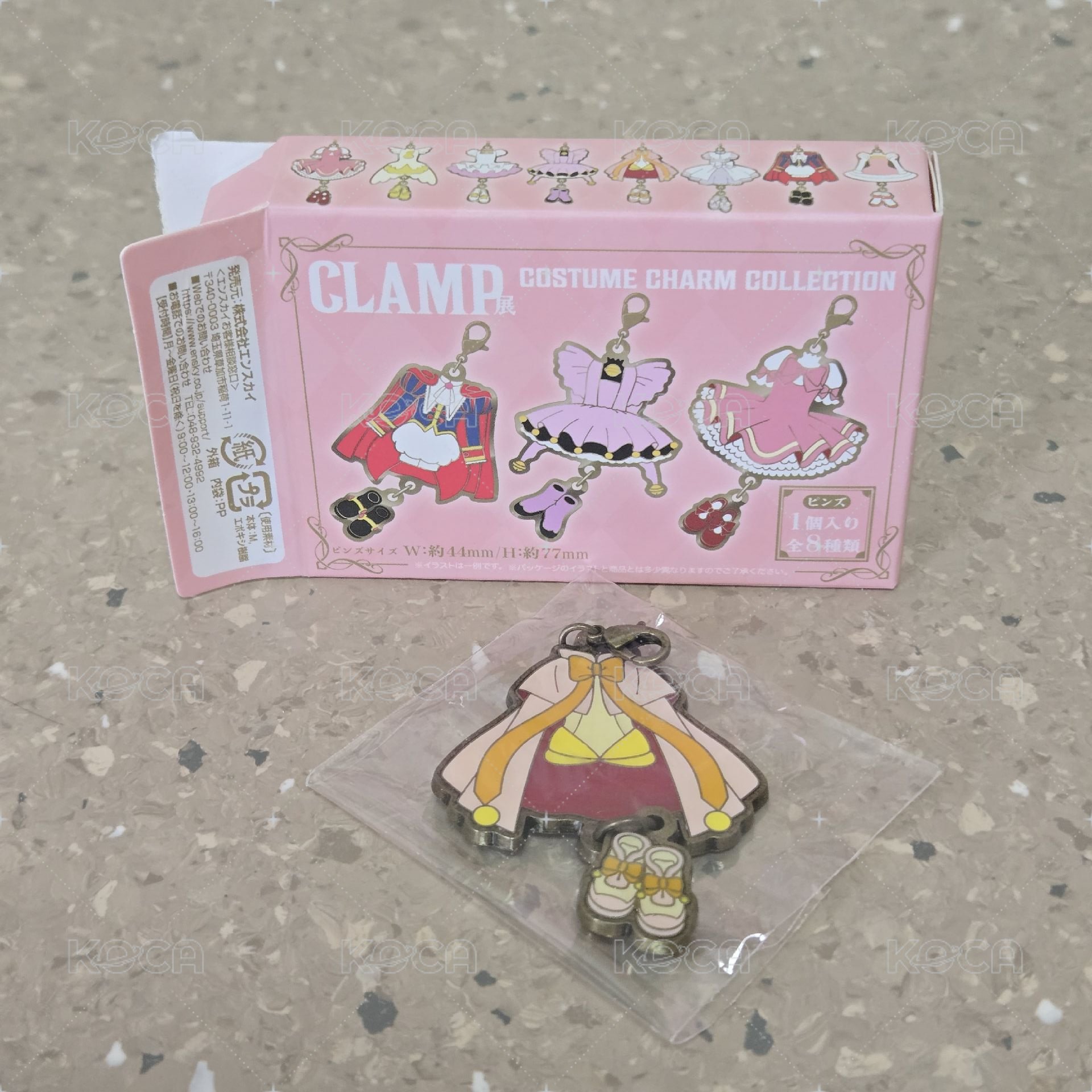 CLAMP 展服裝吊飾（5）