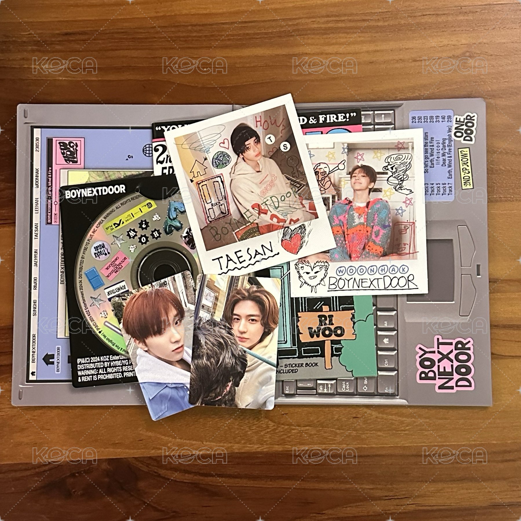 2貼紙本+46拍立得+56小卡