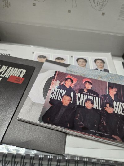 ATEEZ 2022、2024、2025 年曆合售