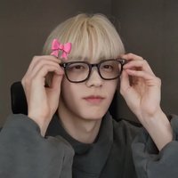 nellie네리스 （可以保留訂單，5/17後出貨）