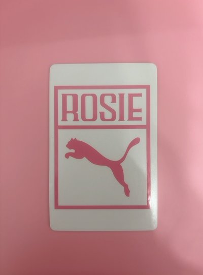 PUMA X ROSÉ聯名小卡（可愛看鏡頭肉）