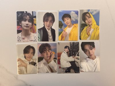 漢白衣22cafe徽章