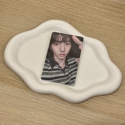 🐷主訓的三寸小紙片