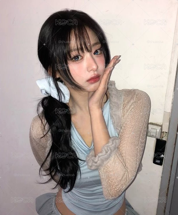 Babymonster Ahyeon 區