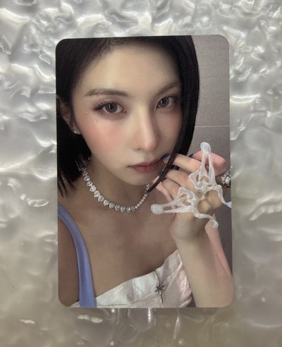 NMIXX 咬指裴 中文卡背