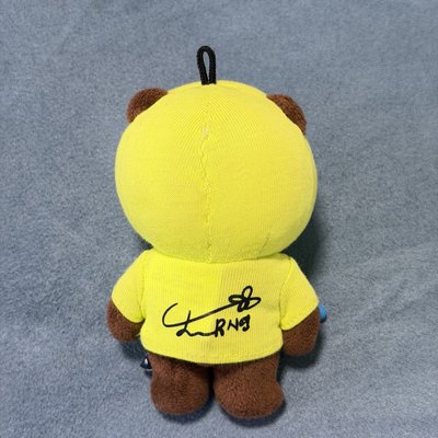 QWER x WHO.A.U 小熊