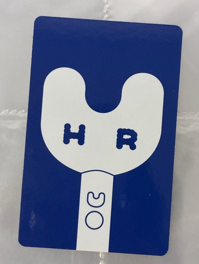 Haerin 手燈卡💛