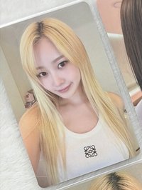 1 卡背和卡面都很完美的一張