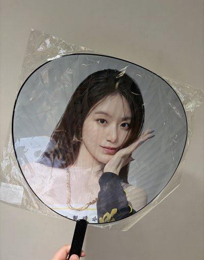 2025 日巡 逢いdle 舒華 日場官方應援扇 刷🐺