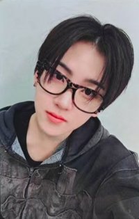 迷三 am 6.0線上 簽售卡 豹紋眼鏡ver.