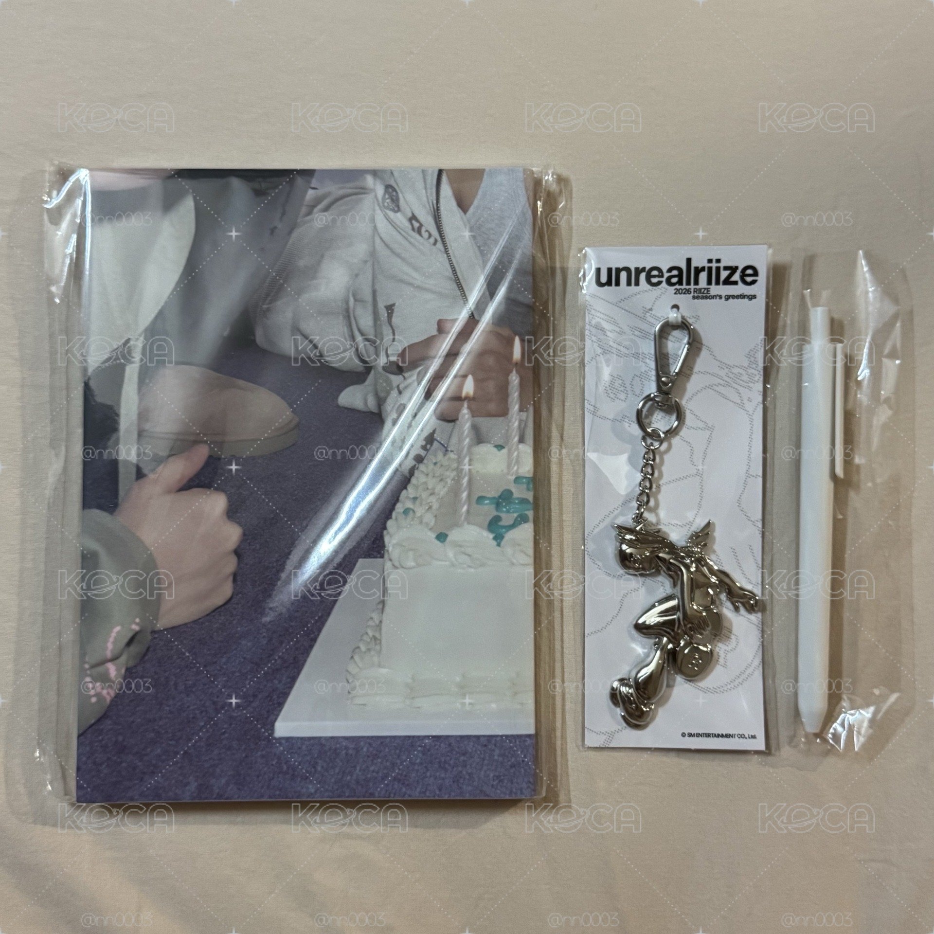年曆日程本+吊飾+筆