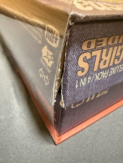 已拆2026年曆 含寧特典 (內容物都還在)