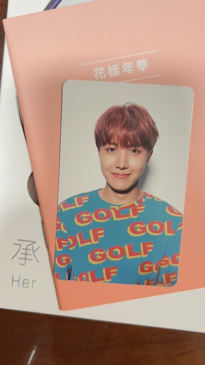 LOVE YOURSELF承-四版專卡（初傷有痕）