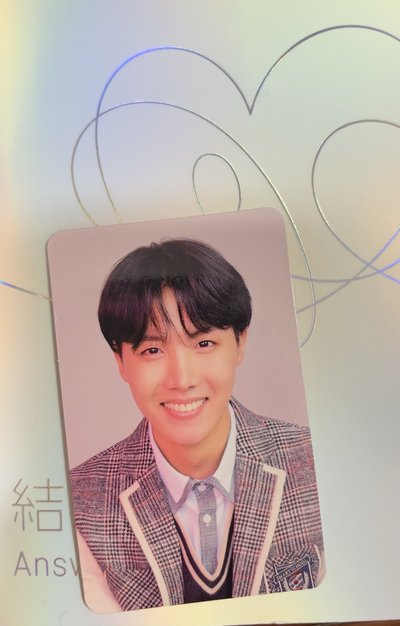 LOVE YOURSELF -結 專卡（初傷有壓痕）