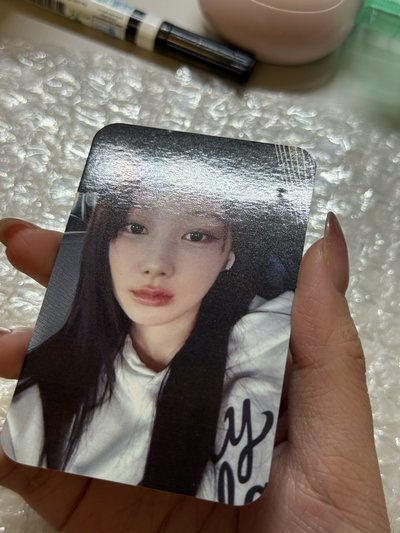 愛豆驛站吉 中文卡背