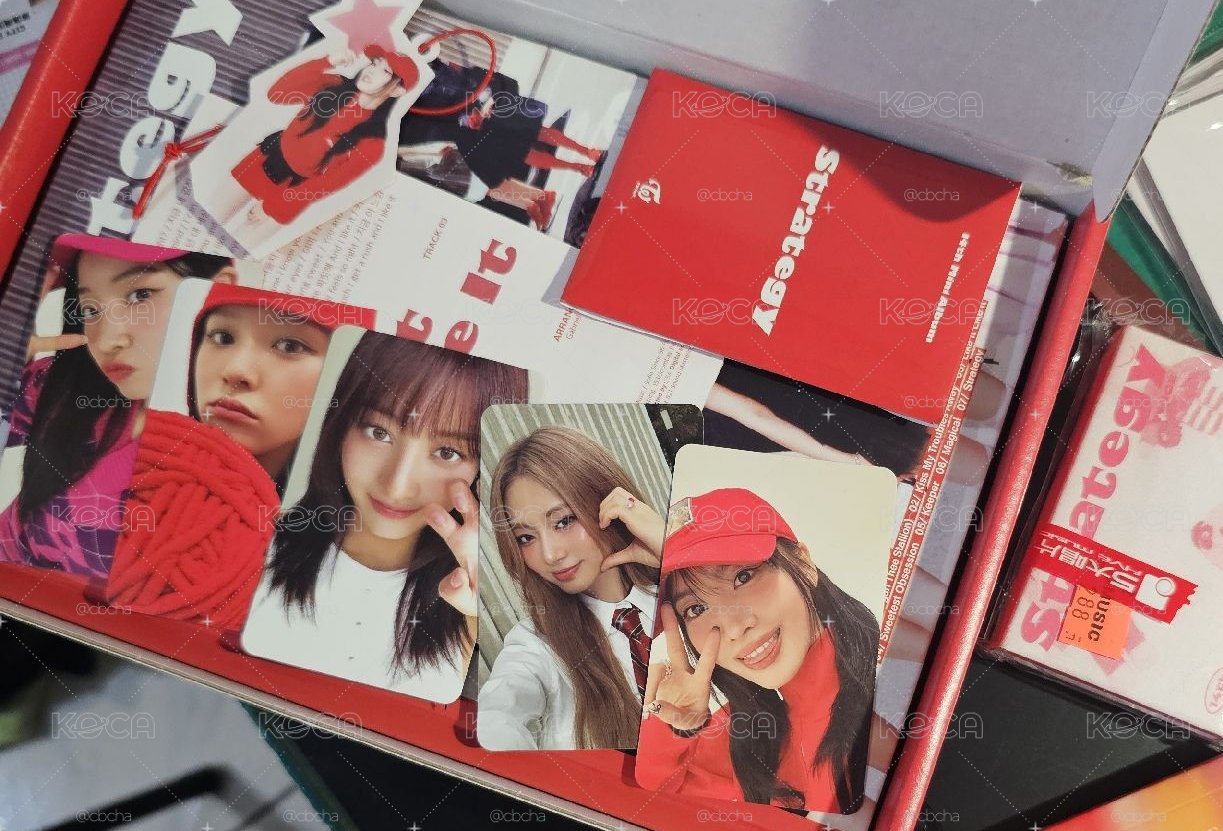 Twice 迷你14專輯+電子專