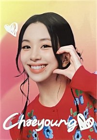 TWICE with FamilyMart 代言卡 