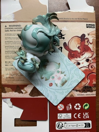 泡泡瑪特盲盒 dimoo azura