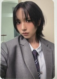 正規四西裝專卡