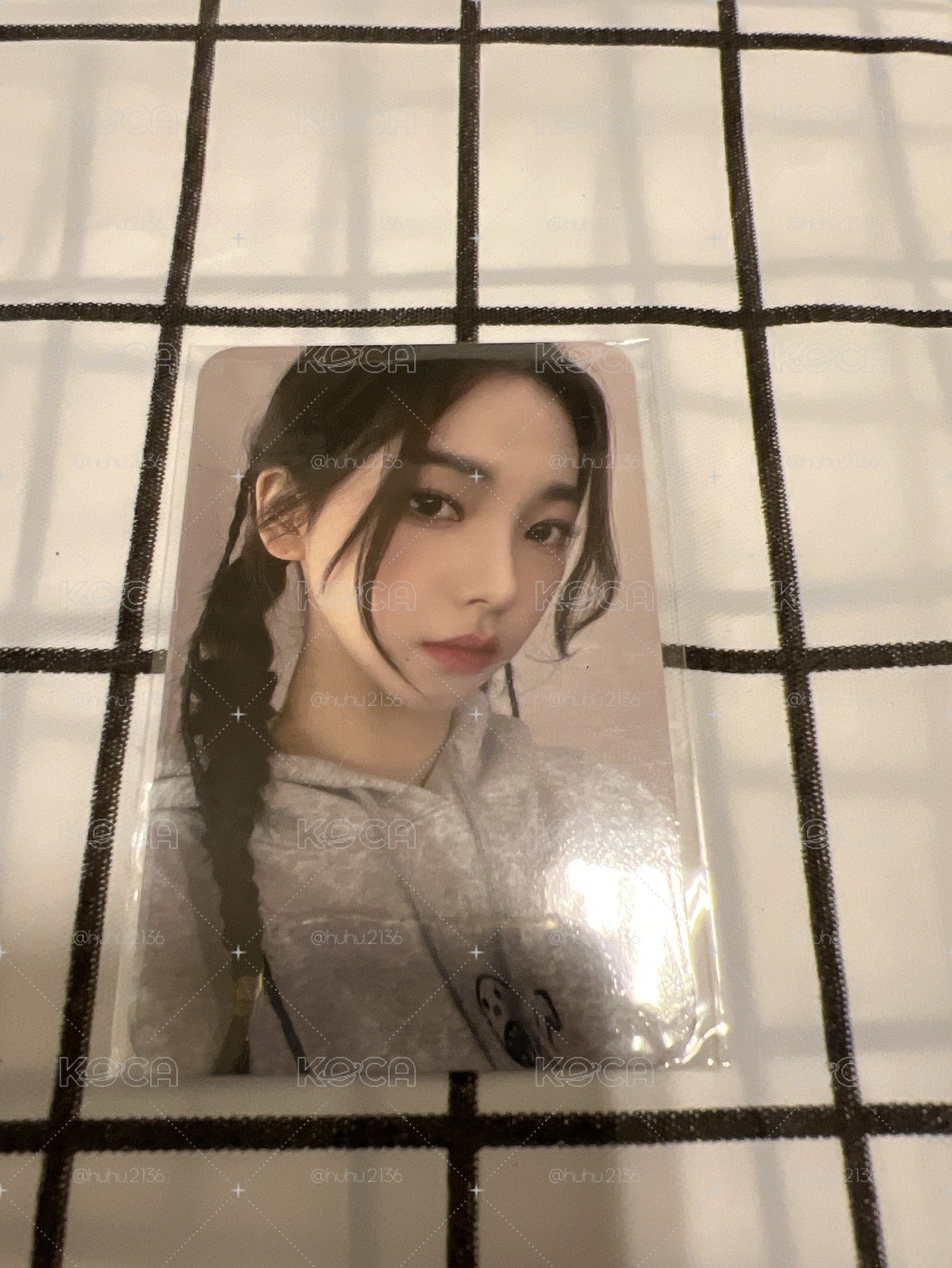 Karina 手鏡卡 