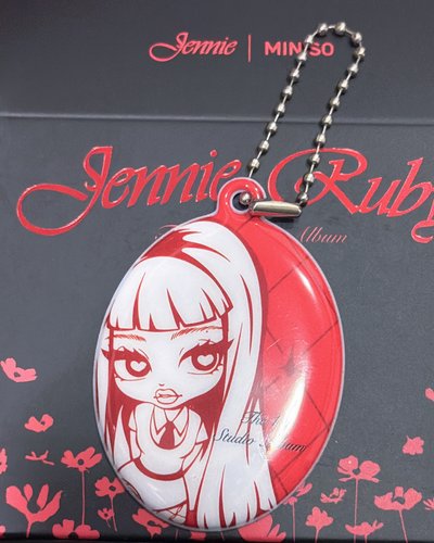 Jennie x Miniso 拍立得吊飾-免包手