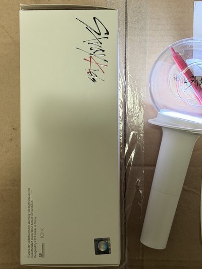 【現貨 手燈+41張太來小卡 一日內寄出】straykids 一代手燈 ZEROBASEONE ZB1 金泰來小卡特典卡