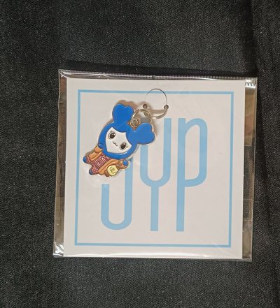 twice 子瑜吊飾+solo預購禮