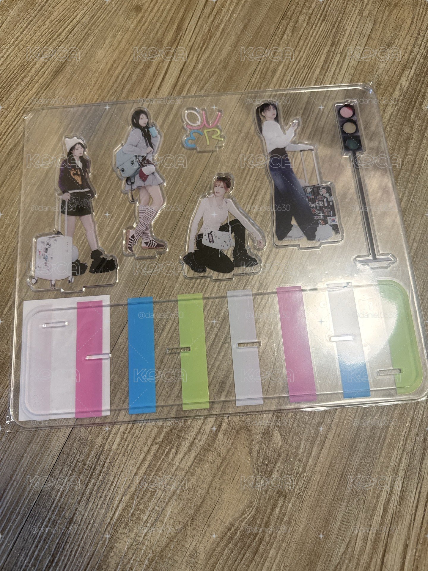 韓場立牌