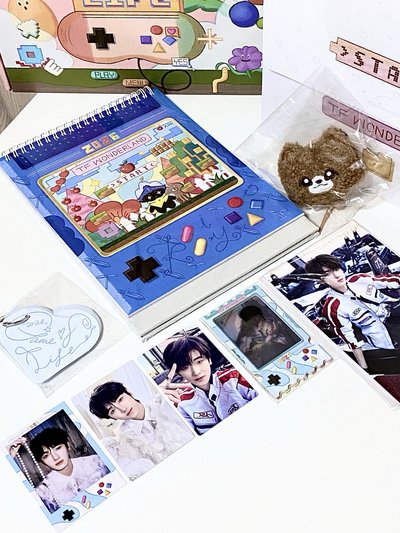 （不可直拍！）左26年台曆 已拆全套