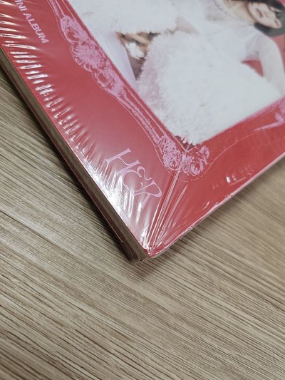 [ i-dle* ] 米妮MINNIE 迷你專SOLO HER 附海報