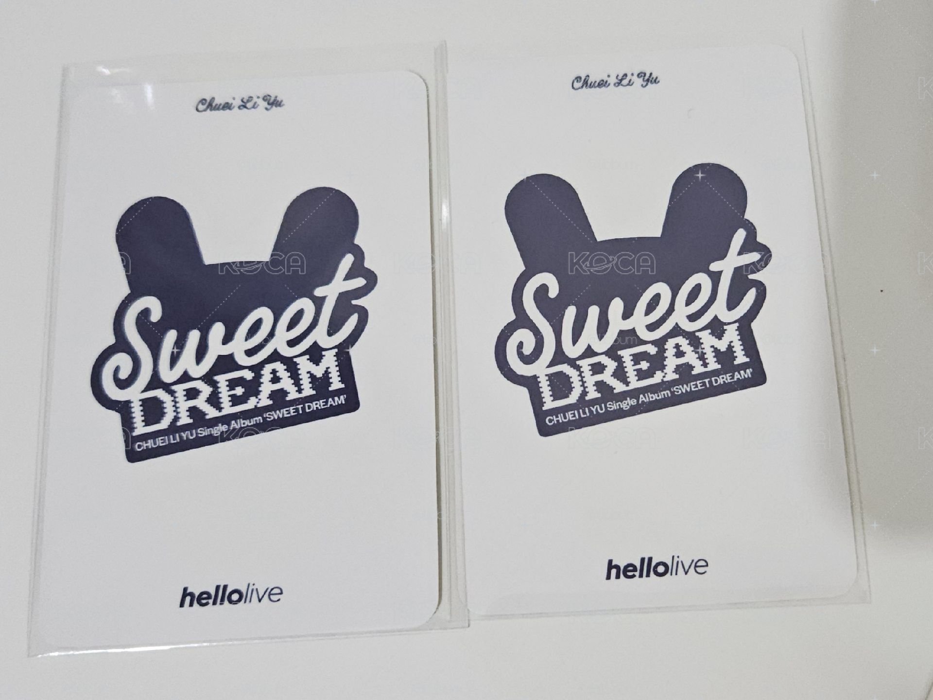 崔立于 HelloLive 簽售卡