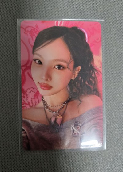 THIS IS FOR 六巡 JAPAN 滿額卡 NAYEON 娜璉