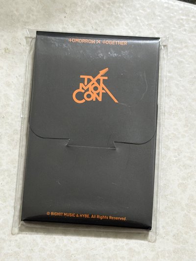 MOA CON卡包卡