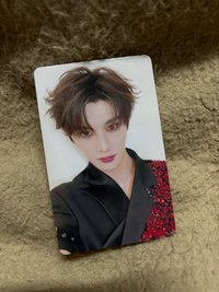 丁程鑫黑衣