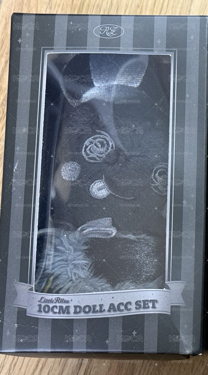 展覽龍石黑娃（有衣）