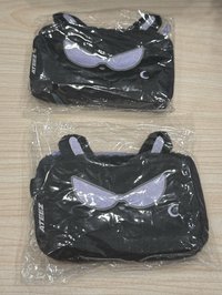 純卡包（僅拆開取卡）