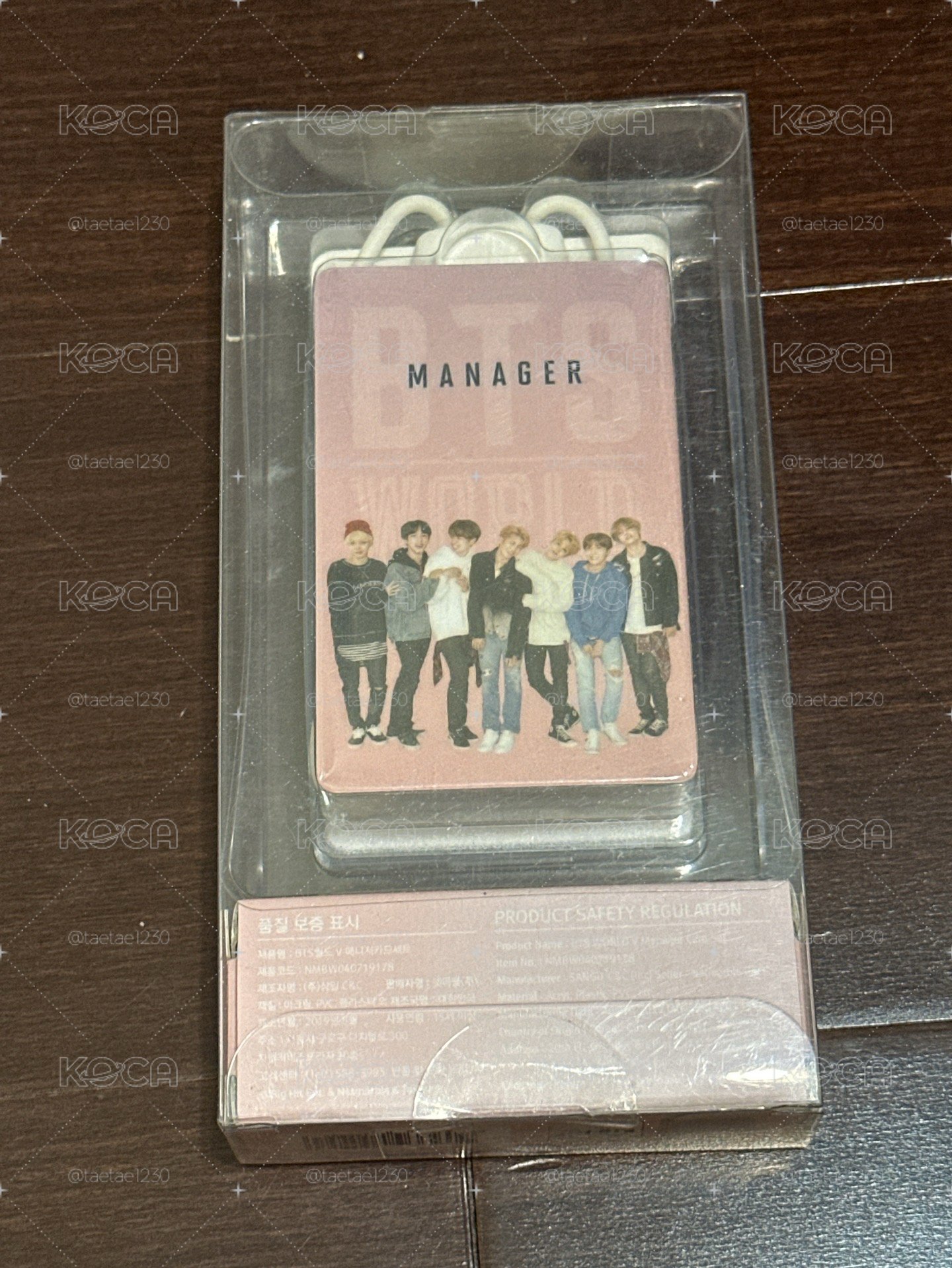 BTS WORLD 金泰亨V 經紀人吊牌