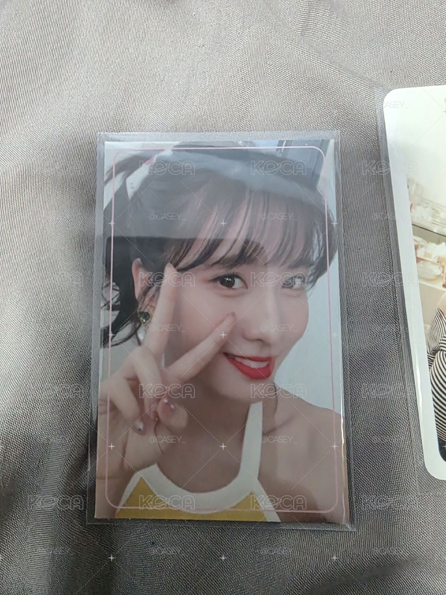 TWICE MOMO卡